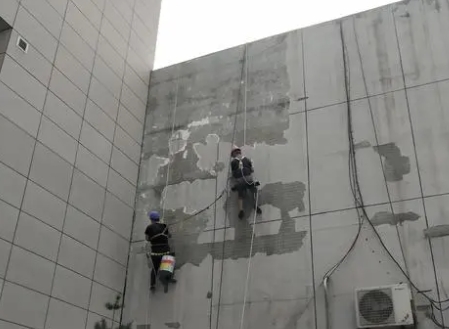 永安楼顶漏水维修公司分享下永安外墙防水的注意事项